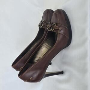 Talbots Stylish Brown High Heels 8.5 with Decorative Metal Detail